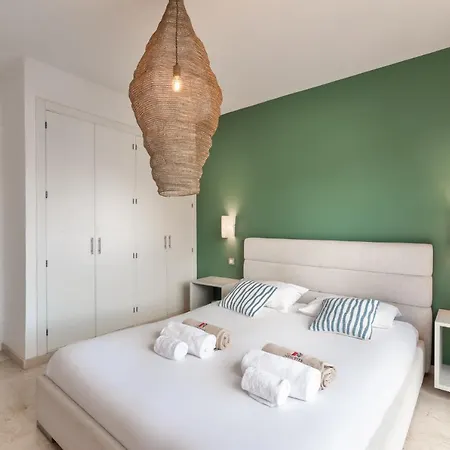 Adjona 2-2 Penthouse Sea View & Jacuzzi 2b Holiday home Palm-mar
